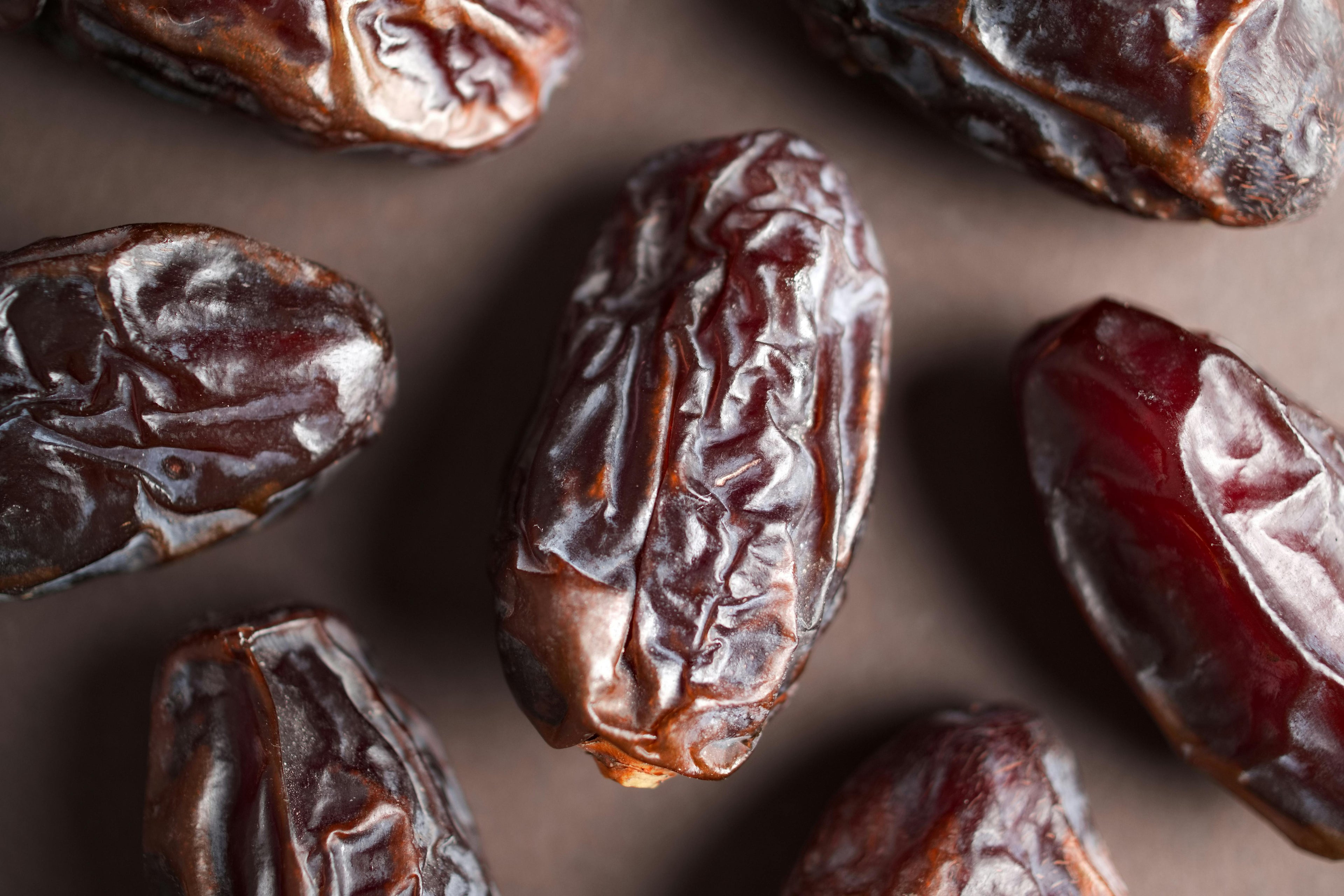 The Difference Between Regular and Medjool Dates