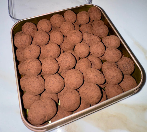 The Cocoa Dusted Collection - Hazelnuts - 250g