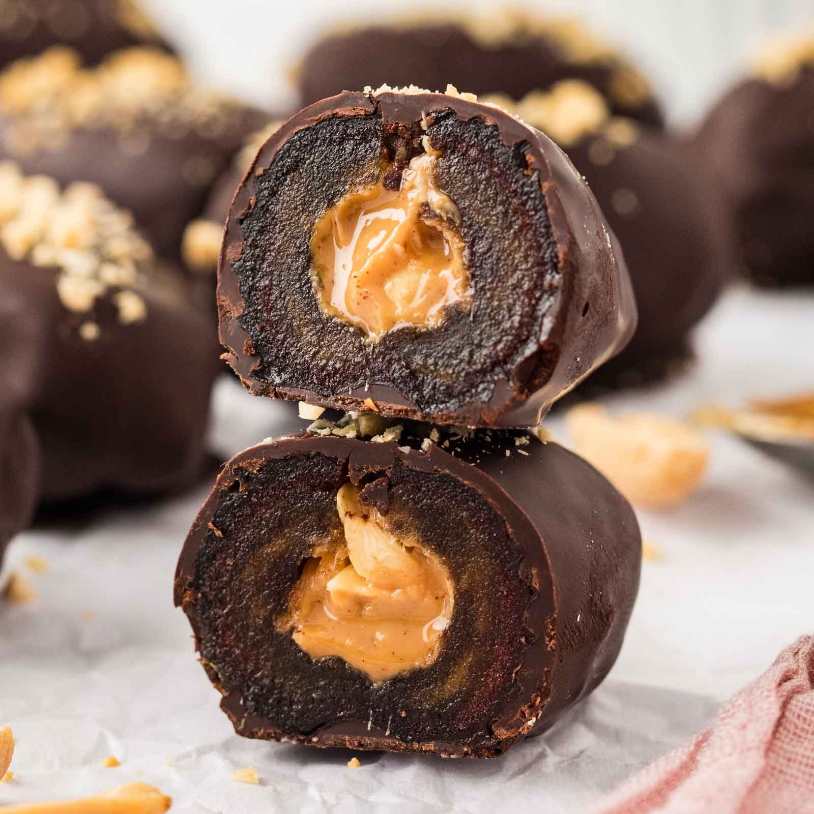 Assorted Chocolate Dates – Exclusive to Salahuddin Dates - 250g