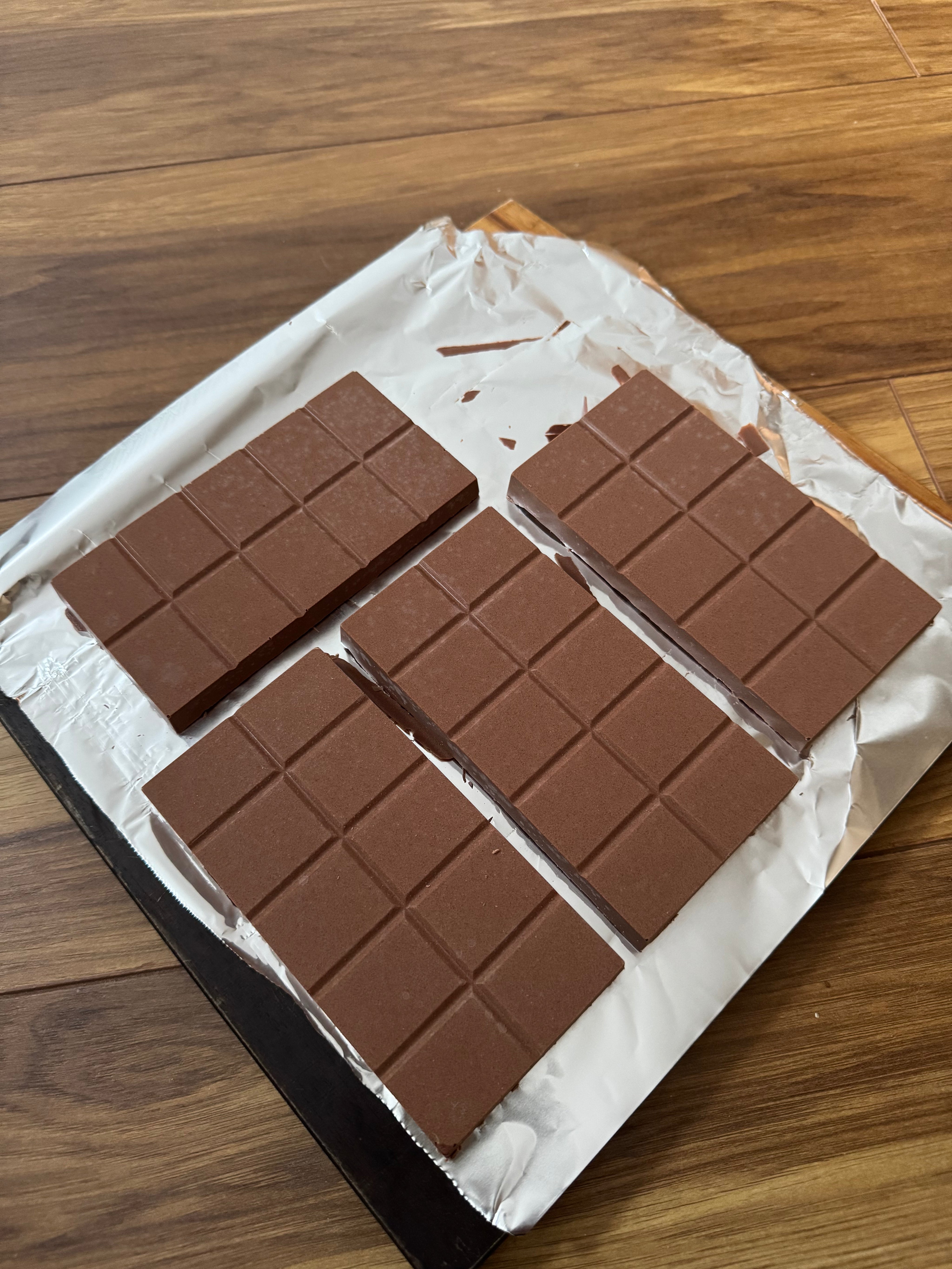The Chocolate Man’s Proper Milk Chocolate 150g pre-order bar